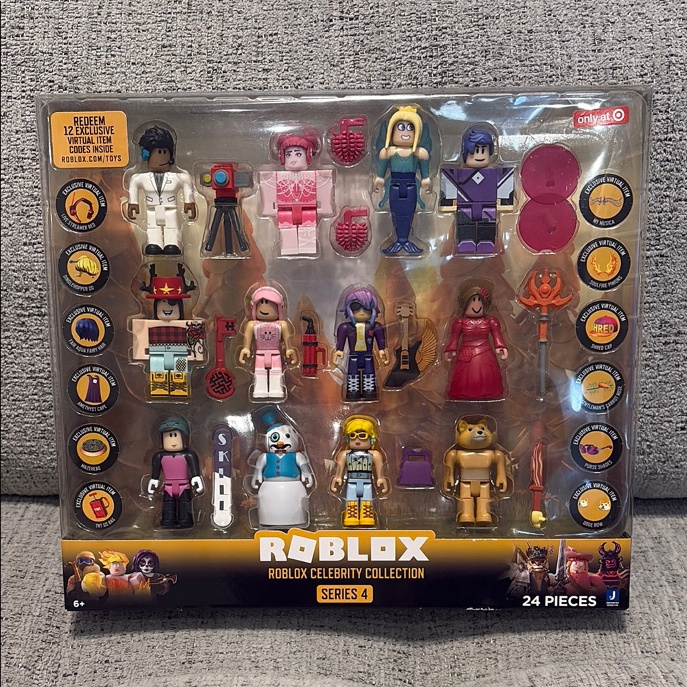 Roblox Celebrity Collection Series 4 - New in Original, Unopened Box